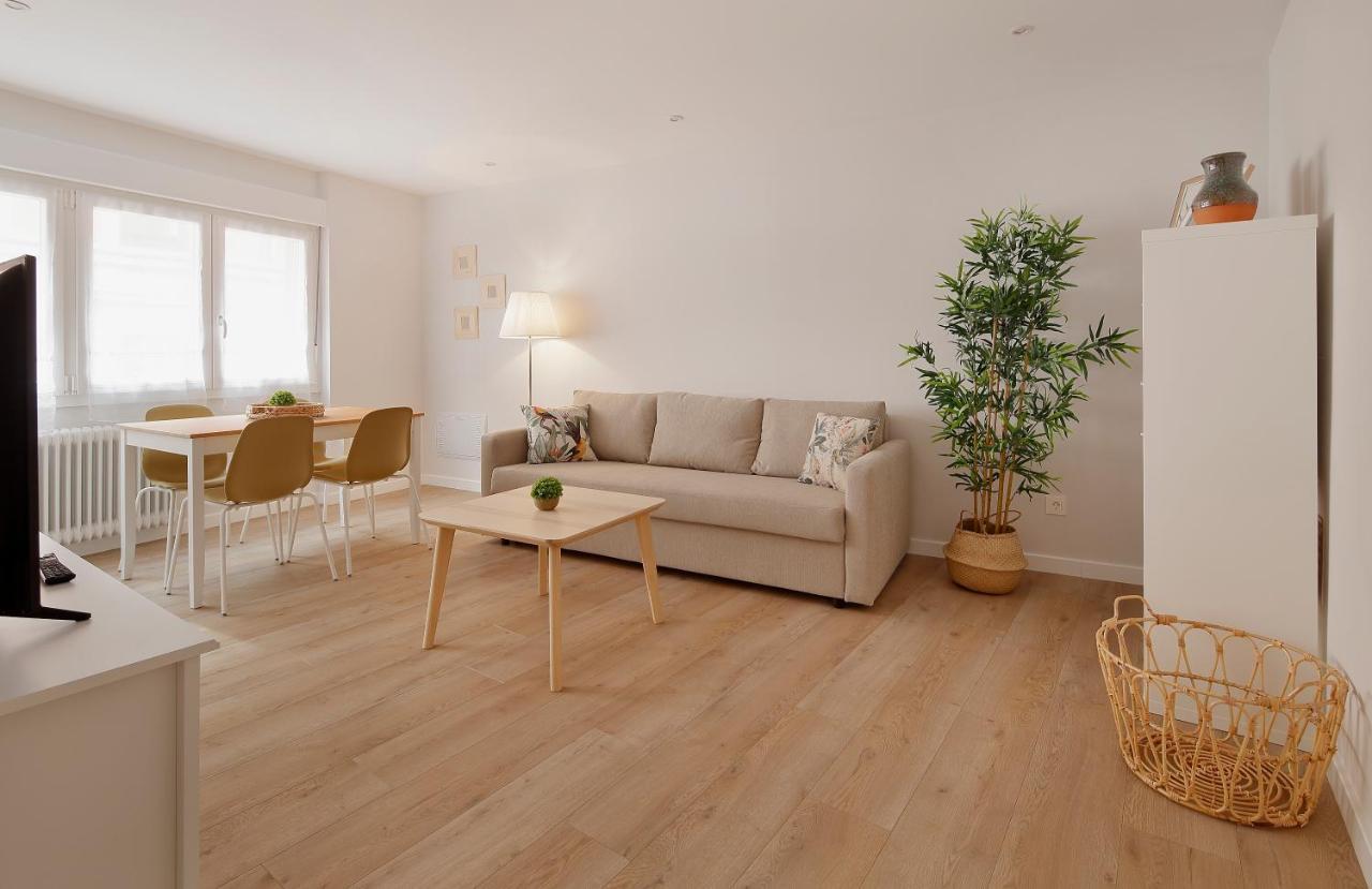 Apartamento Centro-El Carmen 기욘 외부 사진